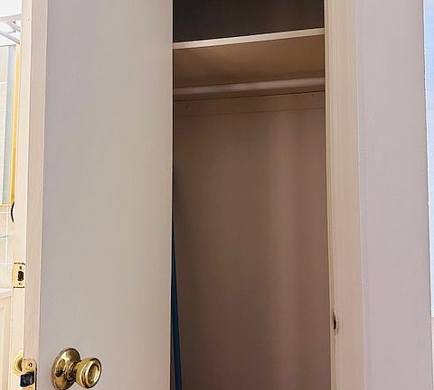 5th image of 24027 68th Ave Floor 1