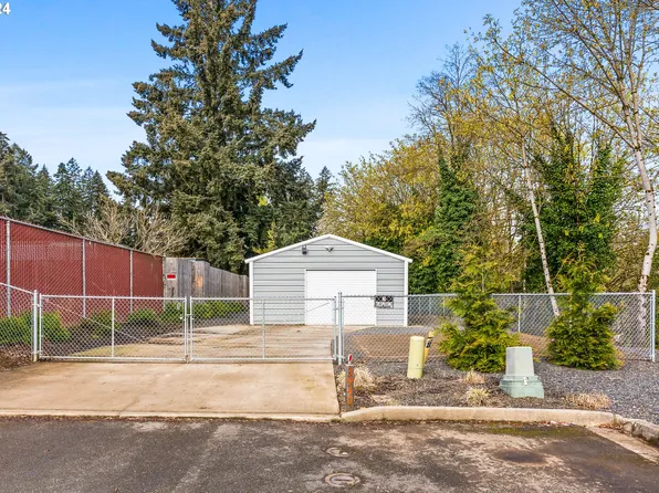 3930 Osage St, Sweet Home, OR 97386