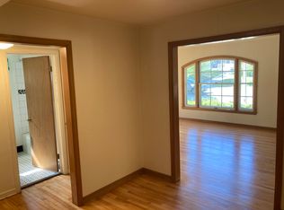 (Undisclosed Address), Wauwatosa, WI 53213