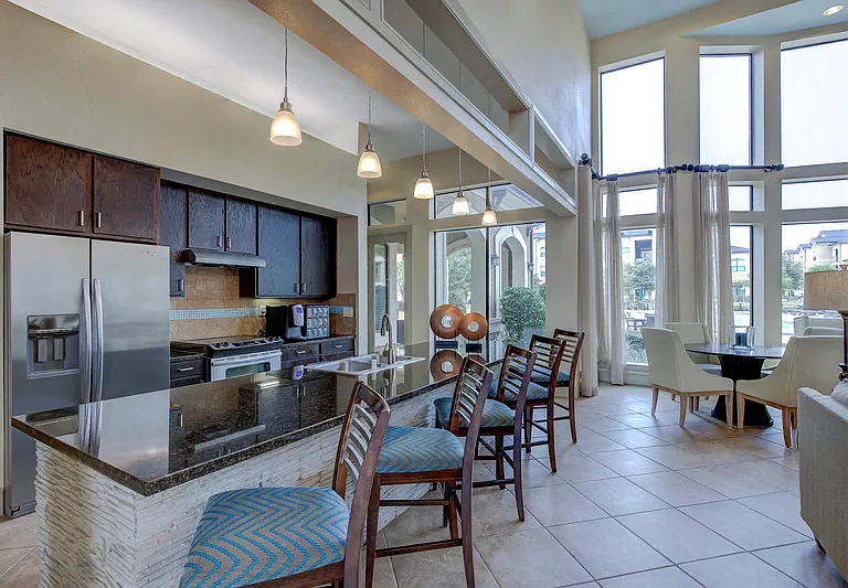 Summercrest Burleson Apartments — Photo 41