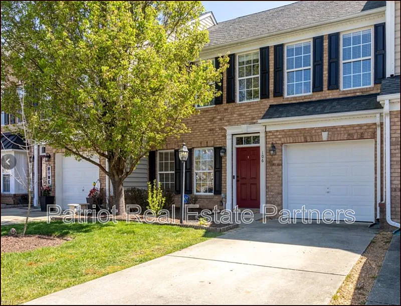 3 bed, 2.5 bath, 1772 sqft, $2,650 — Photo 2