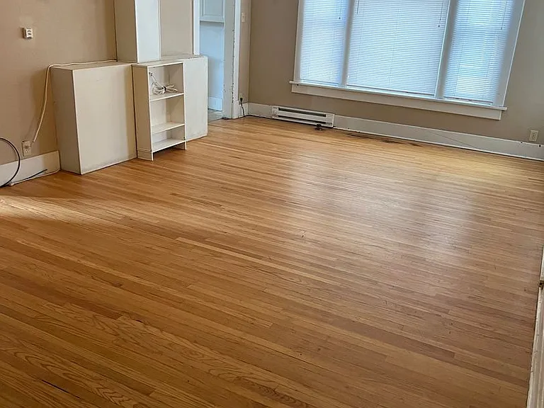 629 S Main St — Photo 5