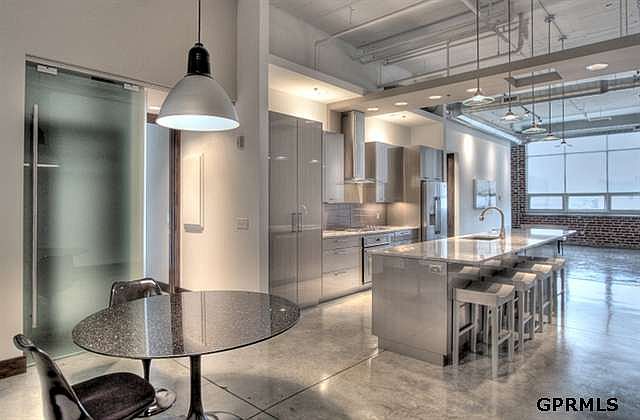 1st image of 1502 Jones St #Penthouse 2