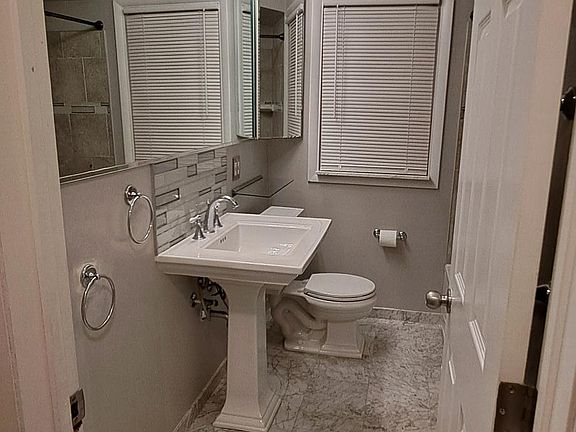 5th image of 18444 Coral Gables Ave