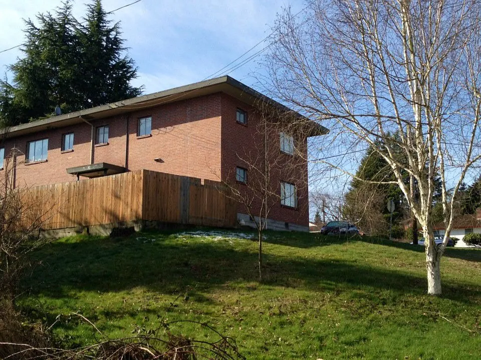 Building Photo 3