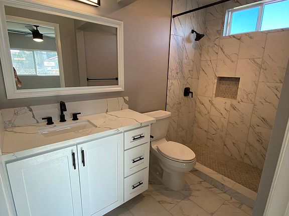 Amazing master bath