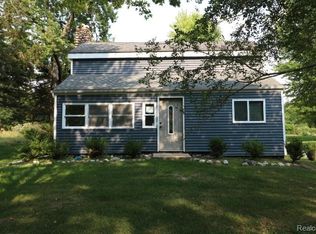 9900 Dartmouth Rd, Clarkston, MI 48348