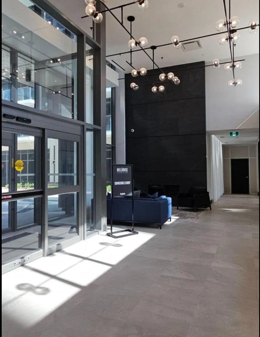 The Millhouse Condominiums — Photo 3