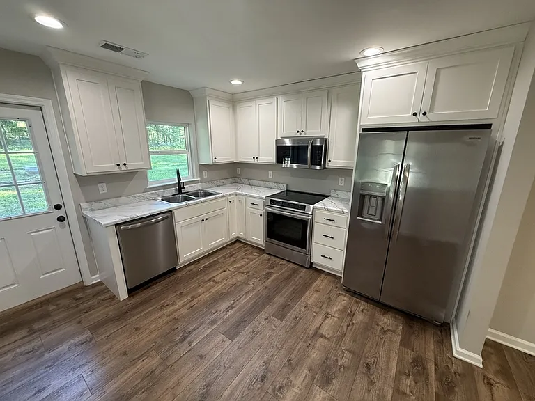 6970 Raleigh Lagrange Dr — Photo 15