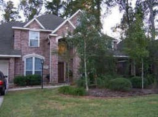 126 E Mirror Ridge Cir, The Woodlands, TX 77382