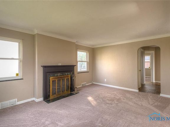 4th image of 2948 Jermain Dr