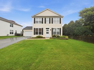 1896 Sedgegrass Trl, Aurora, IL 60504