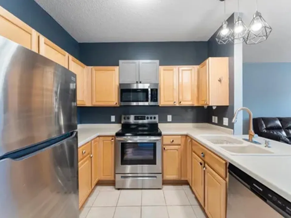 8620 Savanna Oaks Bay #C