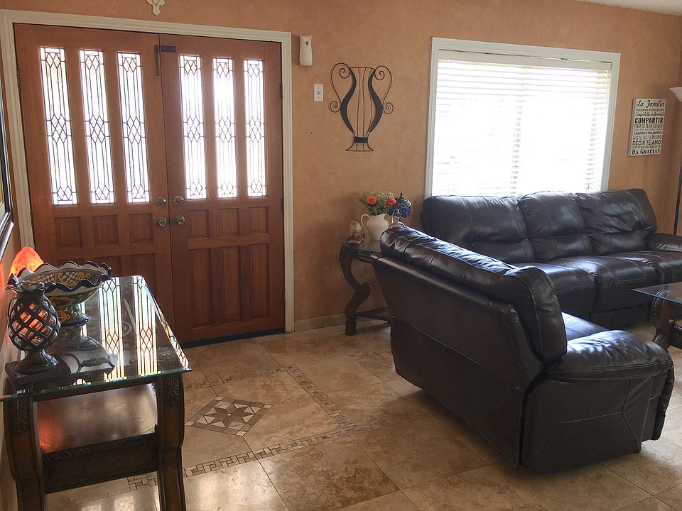 1st image of 15149 Fairacres Dr