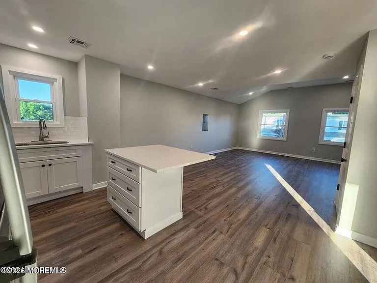 158 Mabel Ave #2 — Photo 6