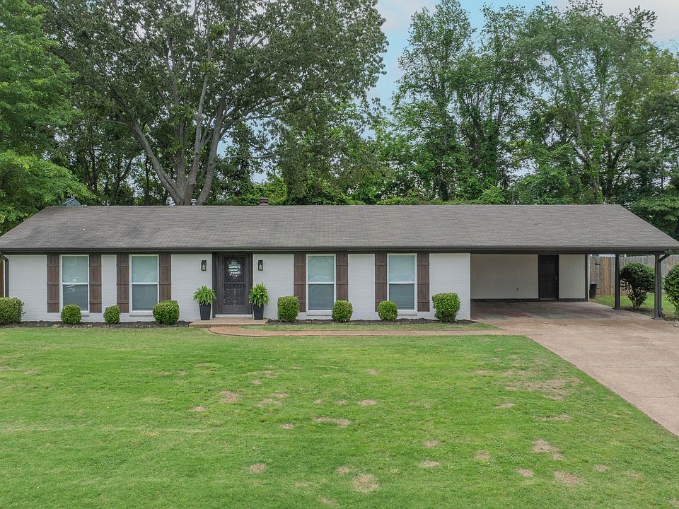 1st image of 799 Hart Dr