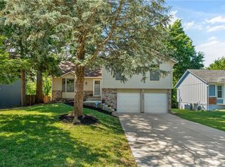 10203 W 50th Ter, Merriam, KS 66203