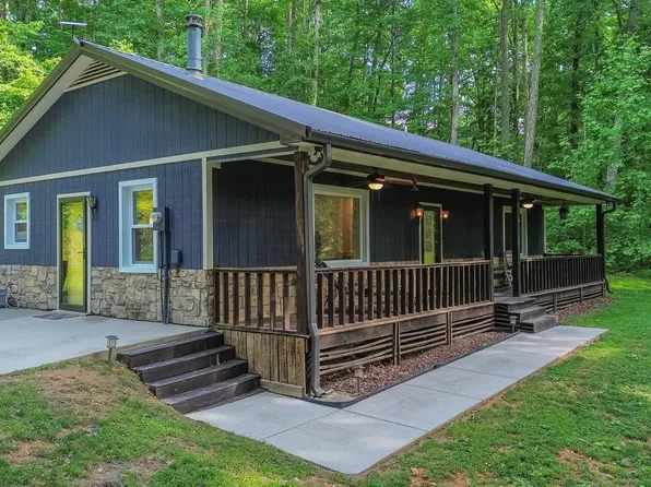 7872 Oscar Green Rd, Primm Springs, TN 38476