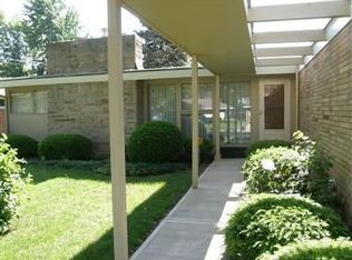 3275 Regina Ave, Lorain, OH 44052