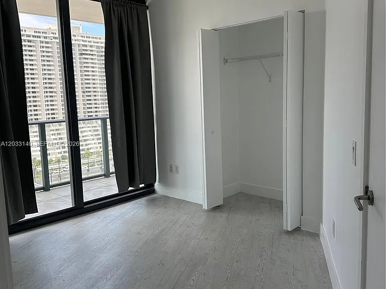 501 NE 31st St #1001 — Photo 53