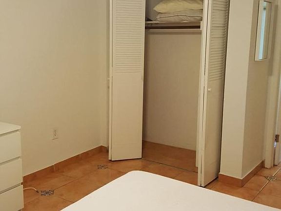 2nd image of 713 Collins Ave APT 36
