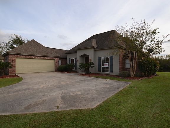 3rd image of 1662 Lake Pointe Ave