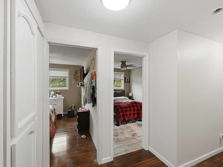 510 S Cammann St — Photo 11
