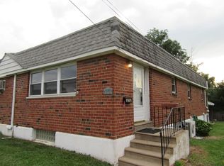 630 Turf Ln, Conshohocken, PA 19428