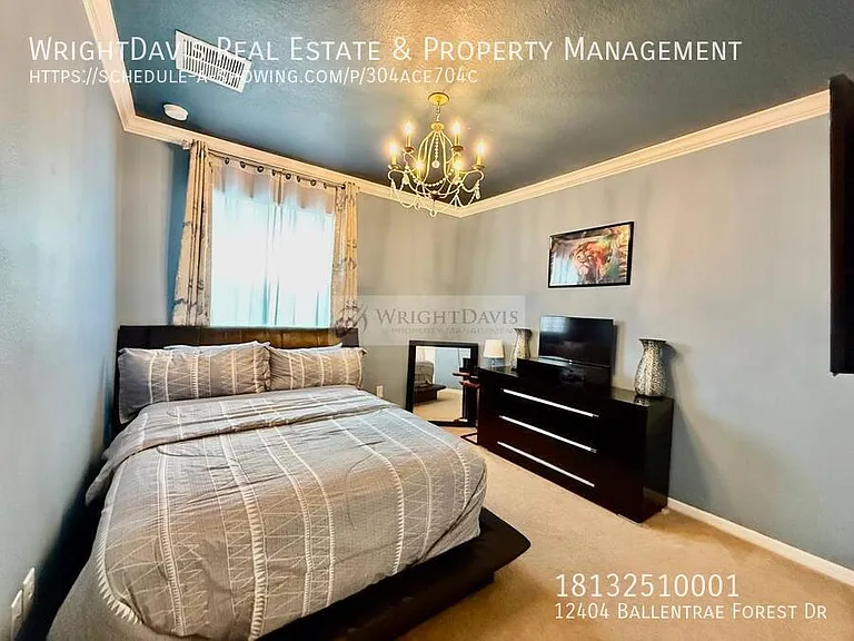 12404 Ballentrae Forest Dr — Photo 26