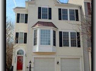 20585 Banbury Sq, Sterling, VA 20165