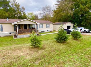 284 Baker Cir SE, Calhoun, GA 30701