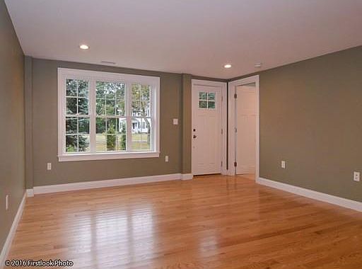 4th image of 25 Shears St #25