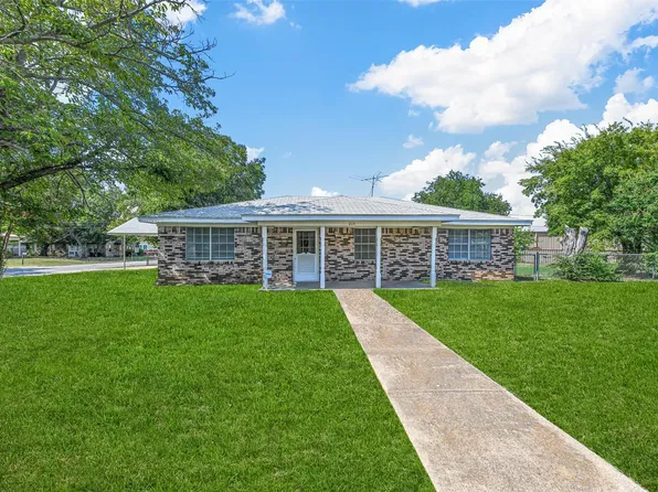 213 W Boyd Ave, Boyd, TX 76023