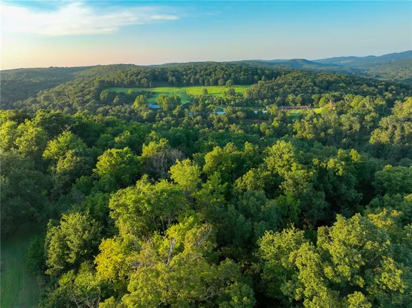 N Devils Den Rd, Winslow, AR 72959