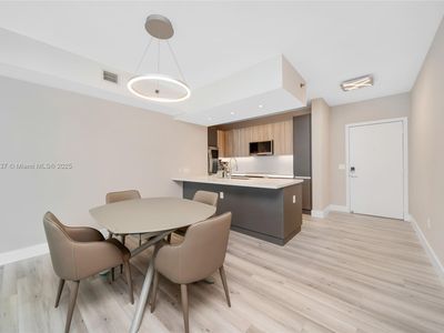 951 Brickell Ave APT 2800, Miami, FL, 33131