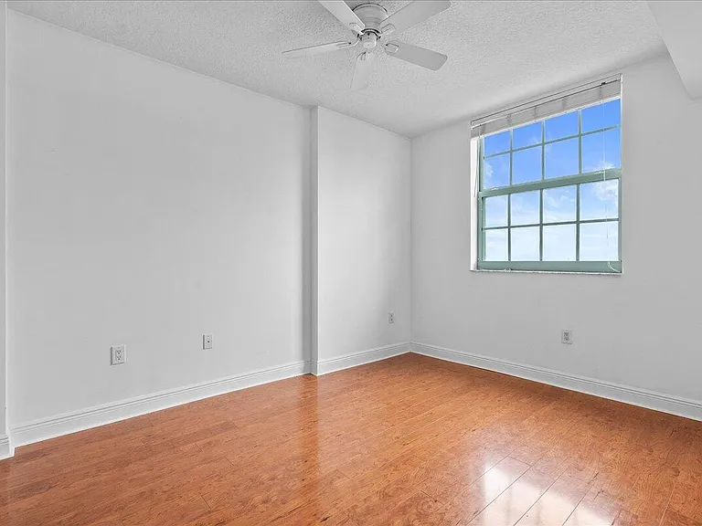 610 Clematis St #704 — Photo 16