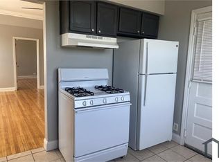 9909 S Charles St APT 3, Chicago, IL