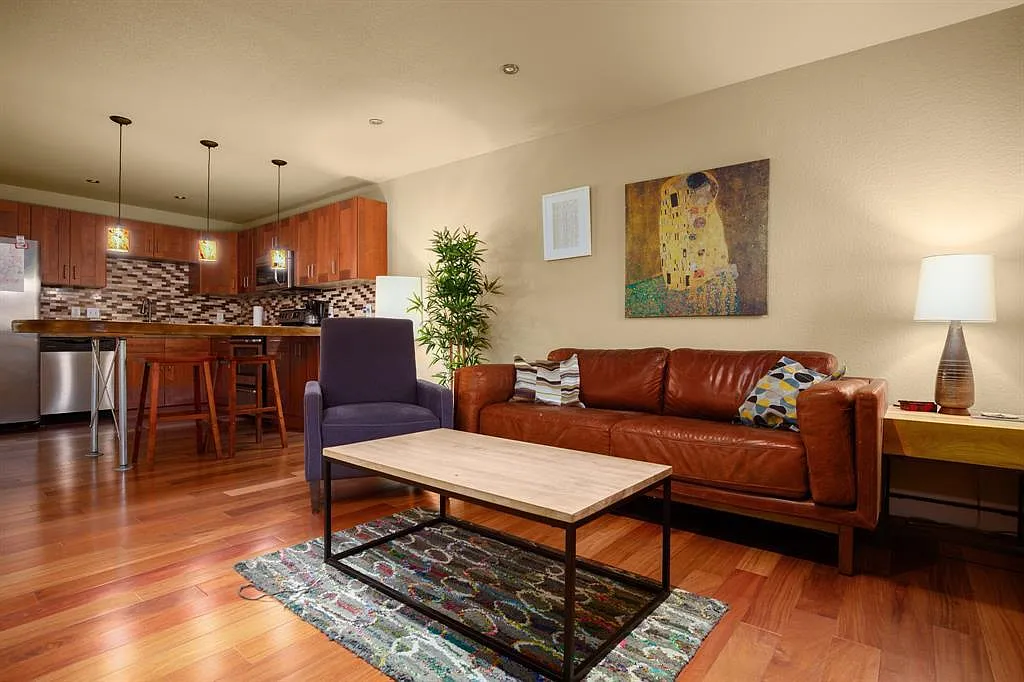 Building Photo - 1101 Shoal Creek Blvd #10