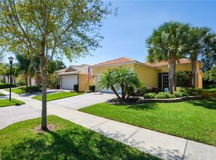 15916 Cobble Mill Dr, Wimauma, FL 33598