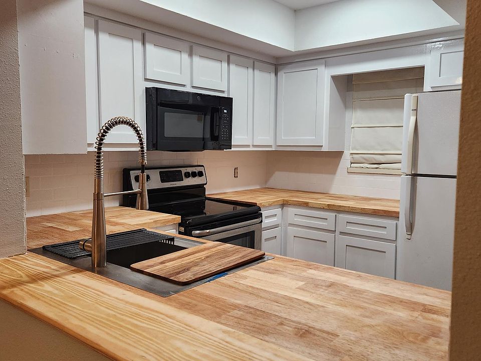 1st image of 95 Poinciana Dr Unit 203