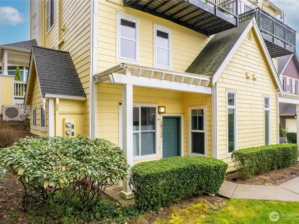 2012 NE Katsura Street #A, Issaquah, WA 98029