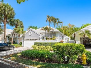 27 Wyndham Ln, Palm Beach Gardens, FL 33418