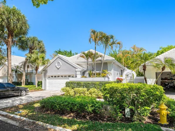 27 Wyndham Lane, Palm Beach Gardens, FL 33418