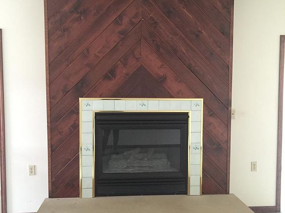 2nd image of 601 Broad Ave APT 3A