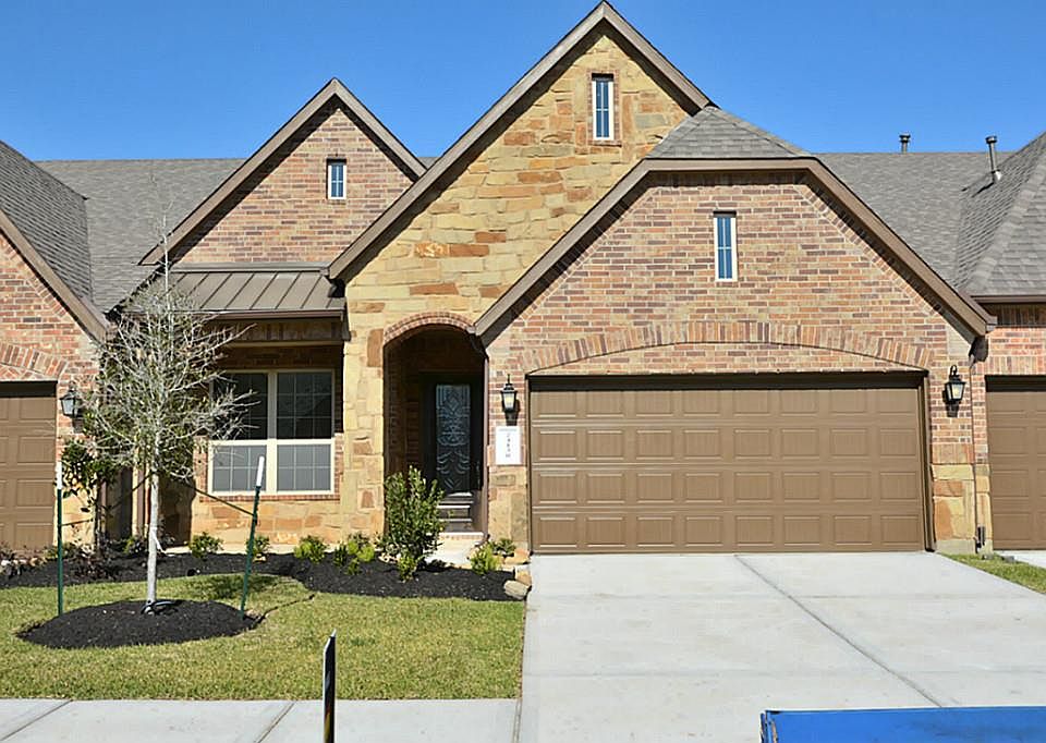 1st image of 24214 Peralta Glen Ln