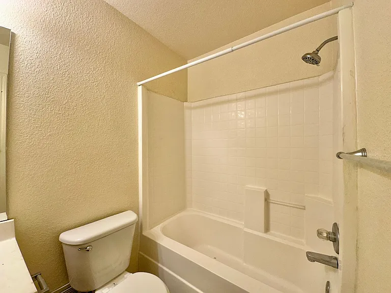 4201 Alleeta Dr — Photo 19