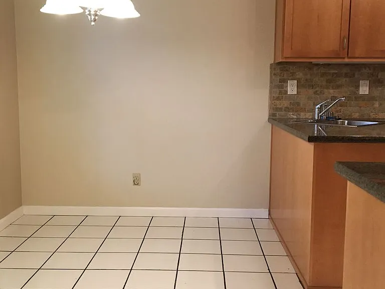 2575 Easton Way #81 — Photo 5