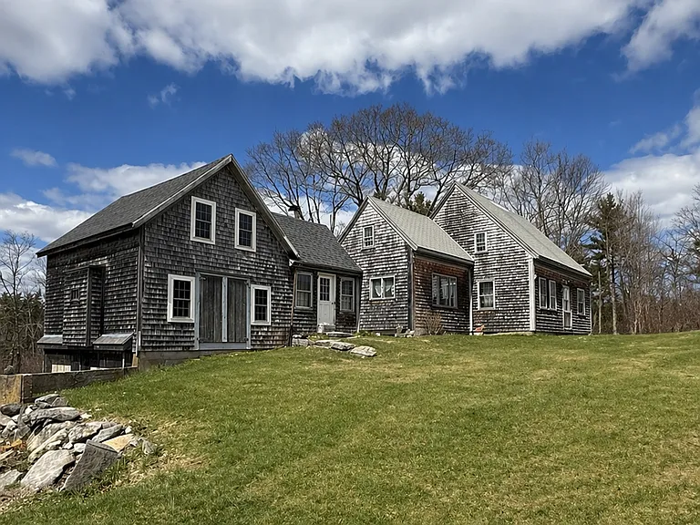 882 Jackson Rd — Photo 11