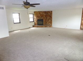 300 Guys Run Rd, Akron, OH 44319