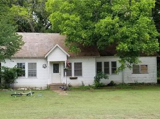110 Main St, Mexia, TX 76667